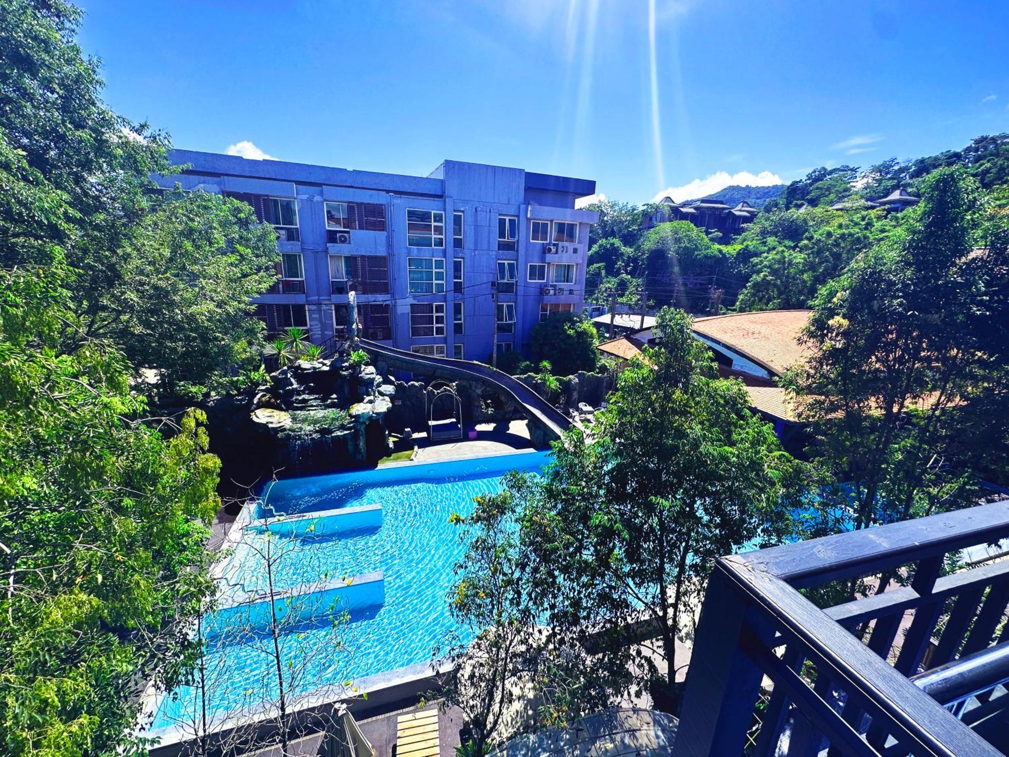 Phuvaree Resort Patong Exteriör bild